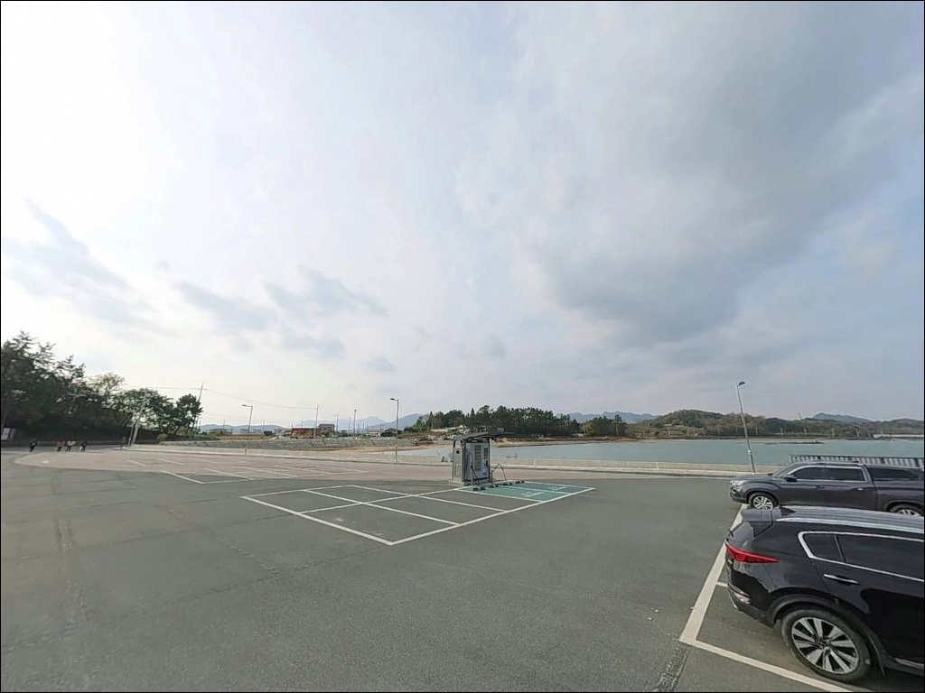 망호출렁다리 주차장 주변 모습 5