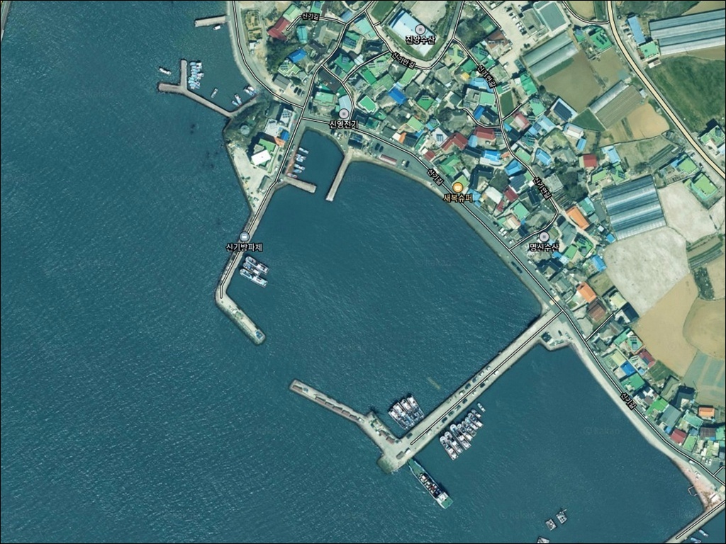 신기항(신기방파제) 주변 모습 1