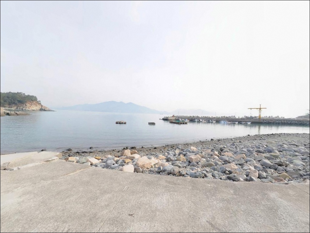신덕방파제 주변 모습 2