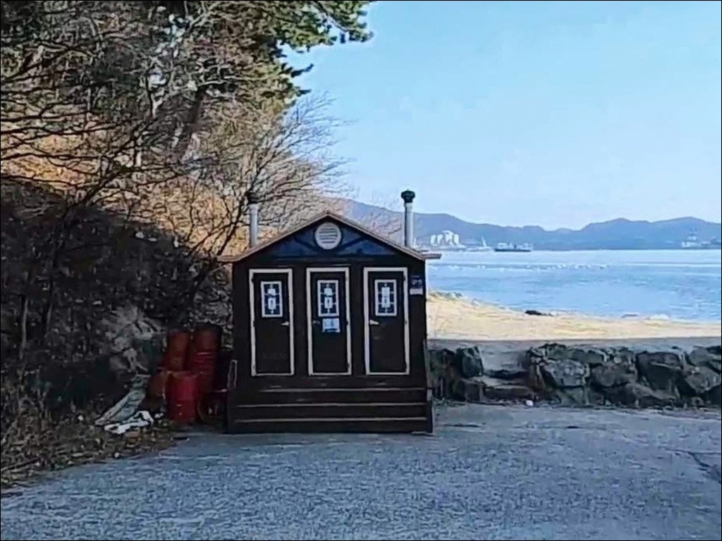 가조항(가조도선착장) 주변 모습 8